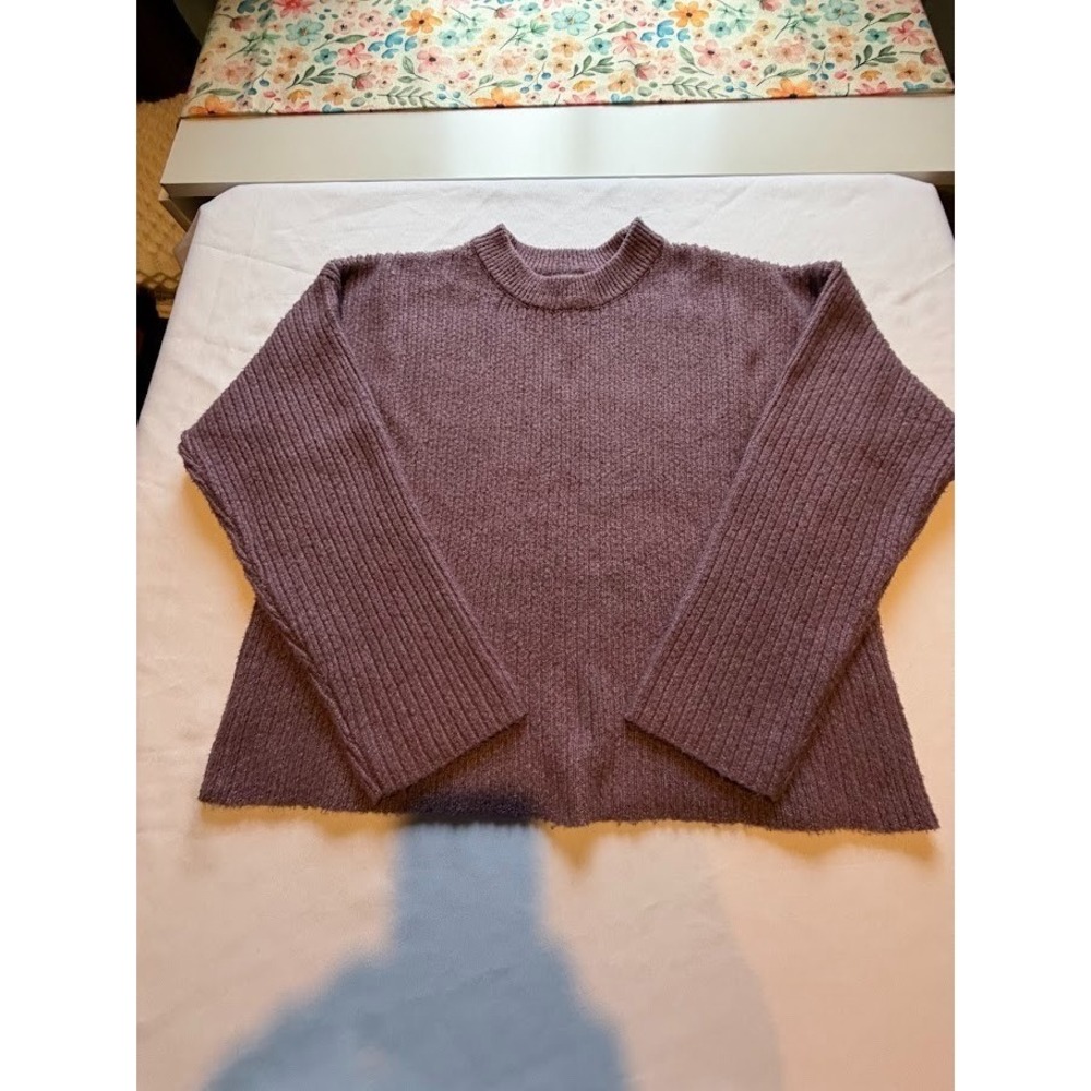 Women's PINQUE Sweater - Size Medium